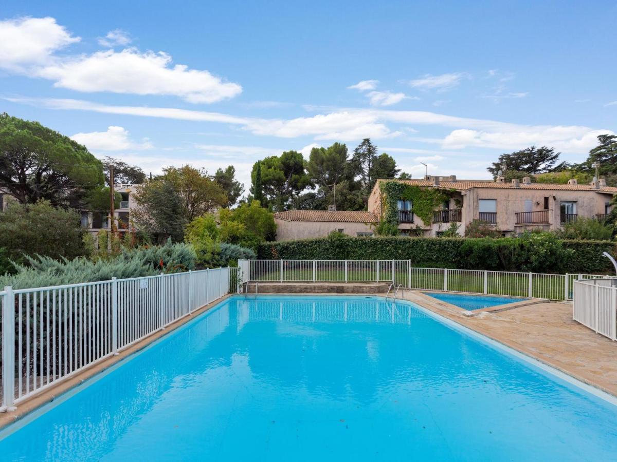 Elegant With Pool